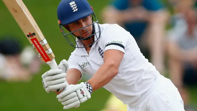 而缺乏全隊 而缺乏全隊